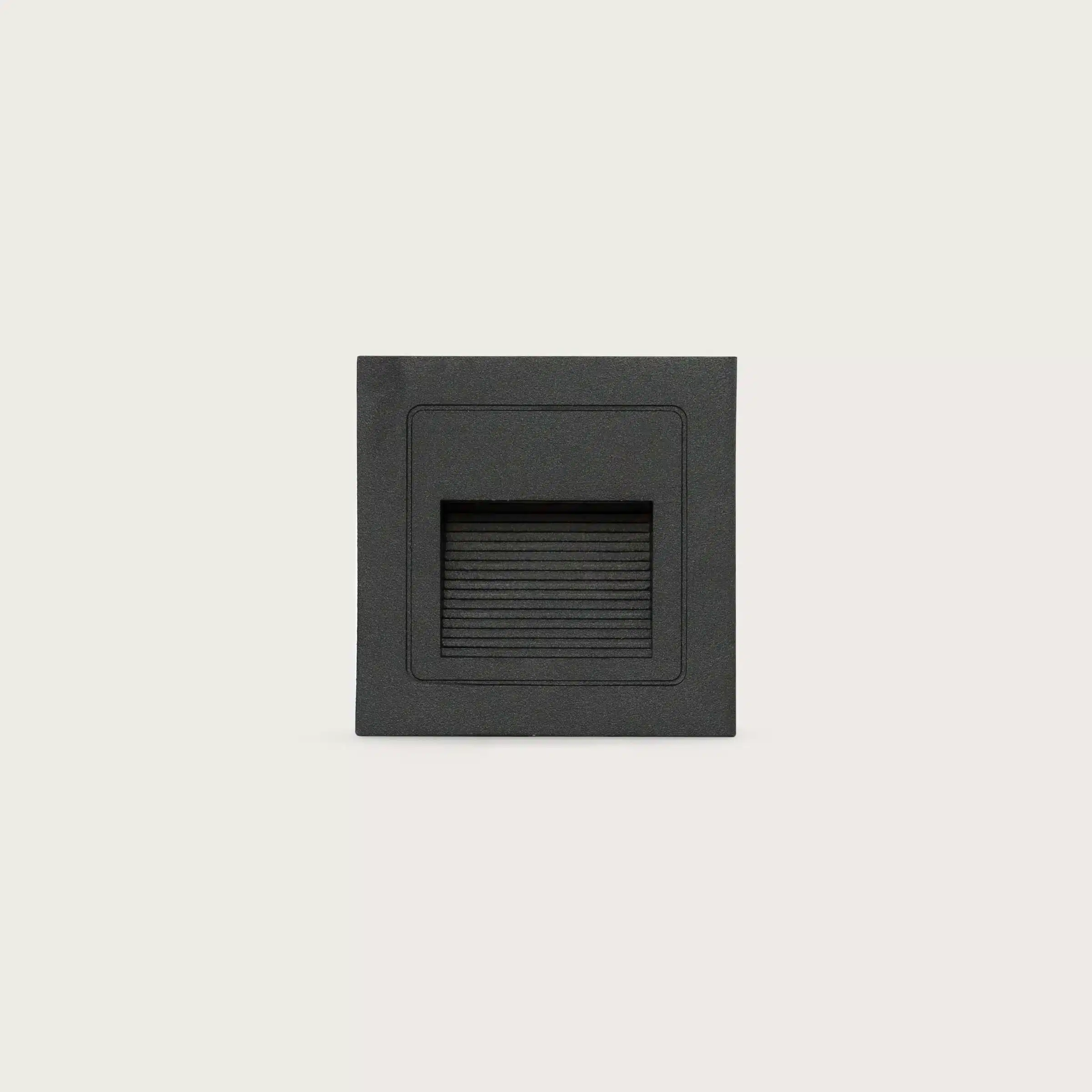 LU-BD-1498A-5W-3000K BLACK-IP65 - Front